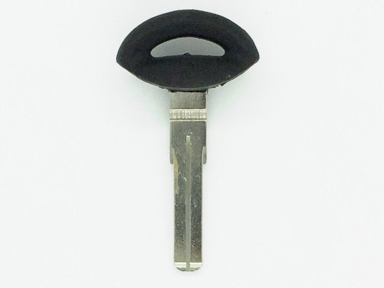 Saab 4 Track Insert